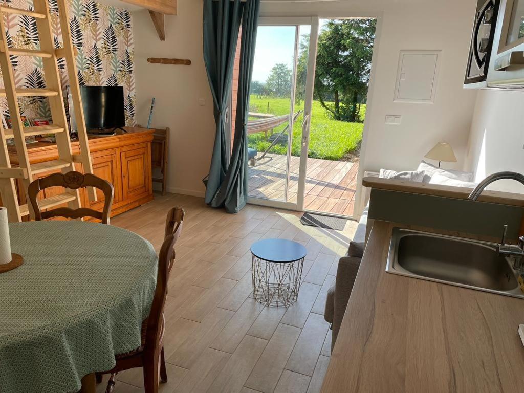 Eco-Gite A La Ferme D'Elles Saint-Andre-de-l'Epine Exteriör bild